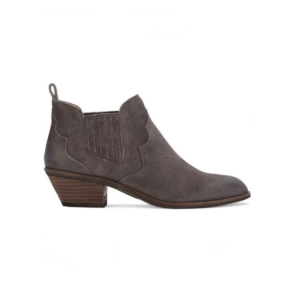 G.H. Bass & Co. Shoes - G.H. Bass & Co. | Naomi Suede Bootie